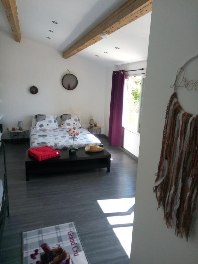 Gite Chez Mamiyo Gallargues Le Montueux Exterior foto